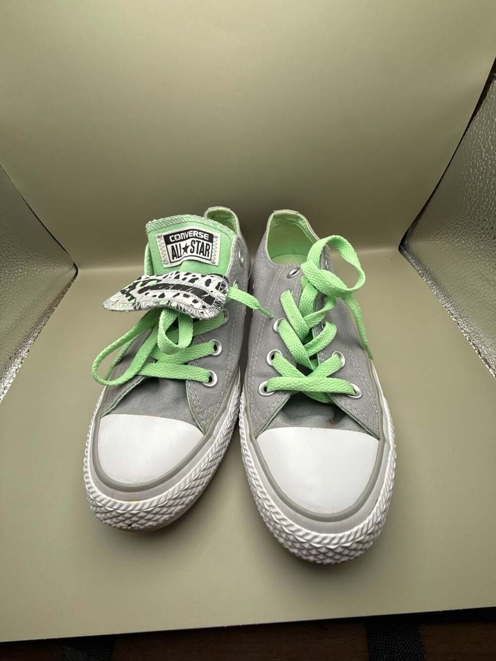 Converse Chuck Taylor All Star Low Grey Lime Green Women's Size 6